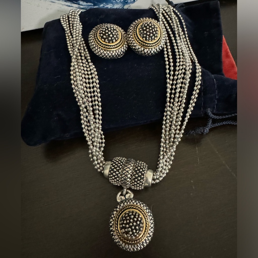 Vintage earrings with necklace to set. Magnetic clasp.